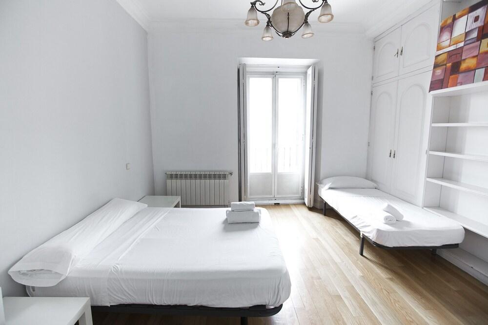 Apartamento Bailen Hotel Madrid
